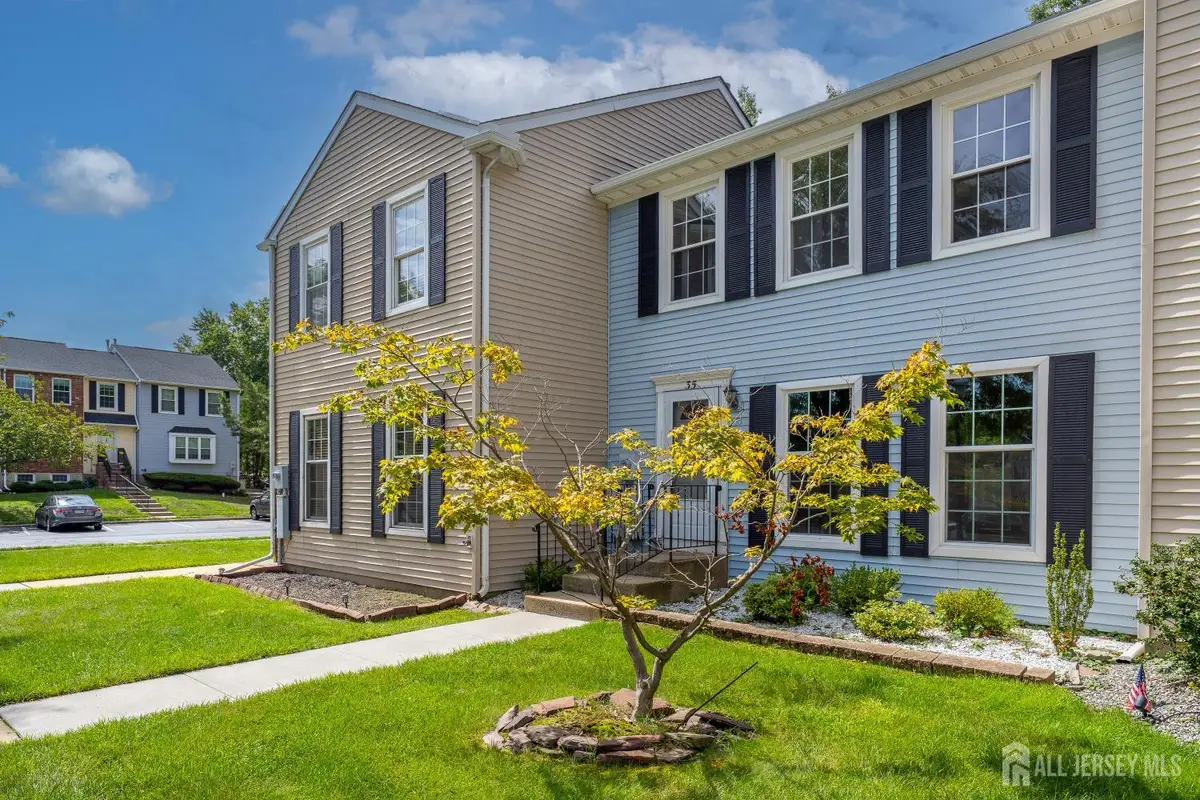 -35 E Byrnes Lane E, Sayreville, NJ 08872 - #1