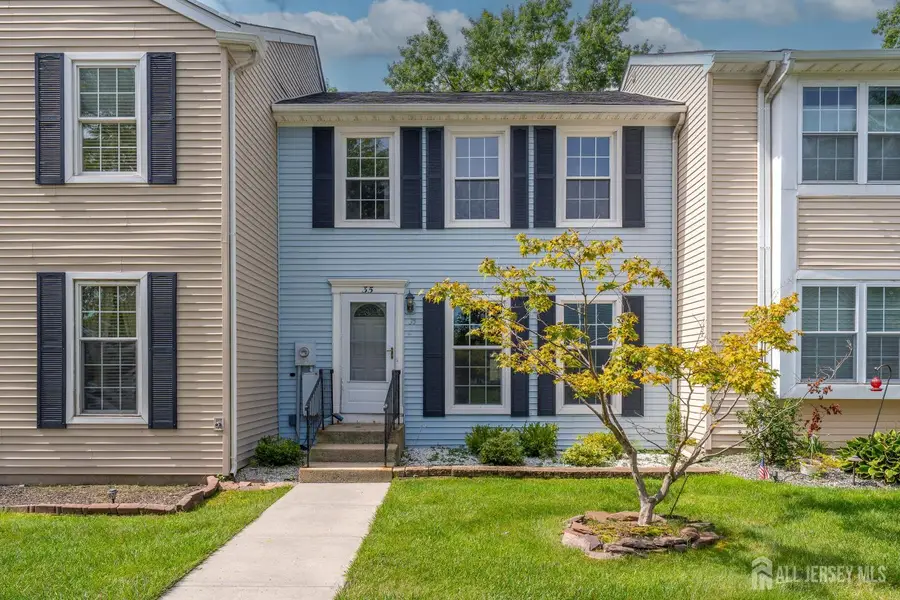 -35 E Byrnes Lane E, Sayreville, NJ 08872 - #2