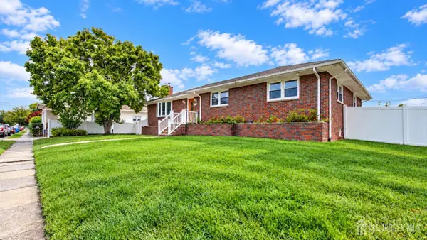 -6 E 2nd Street, Port Reading, NJ 07064