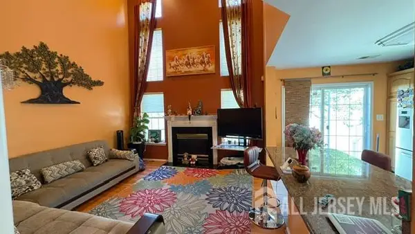 -601 Creststone Circle, South Brunswick, NJ 08540