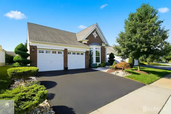 -203 Tournament Drive, Monroe, NJ 08831