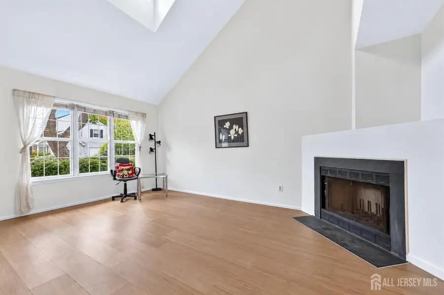-268 Edgeware Court, Somerset, NJ 08873 - #3