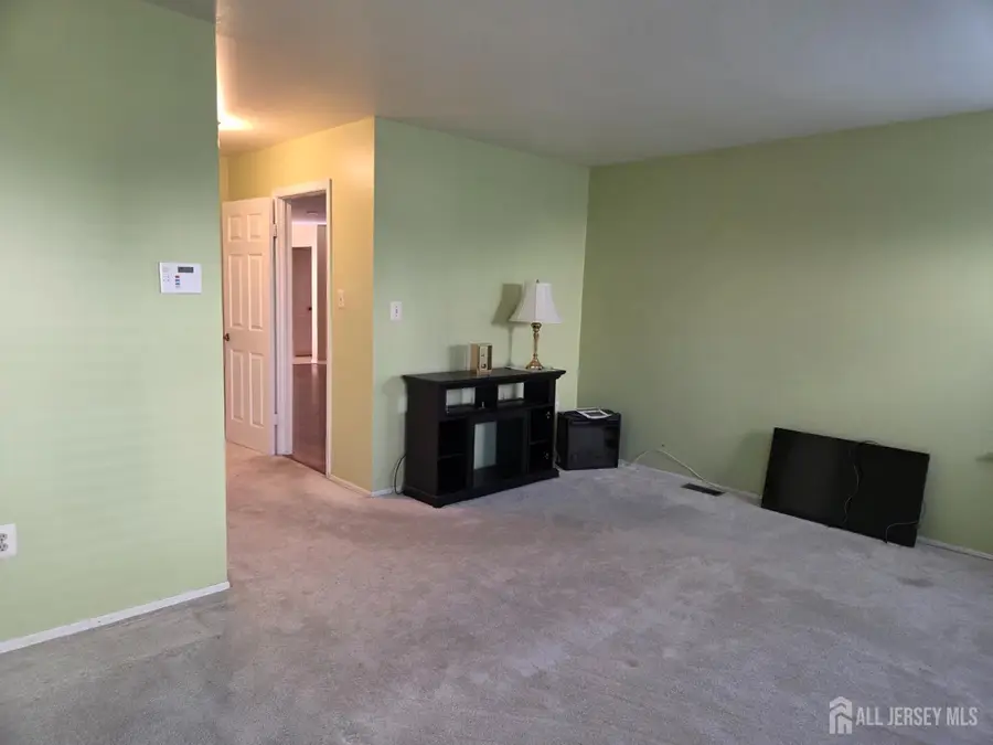 -7 Daniel Webster Avenue #B, Monroe, NJ 08831 - #3