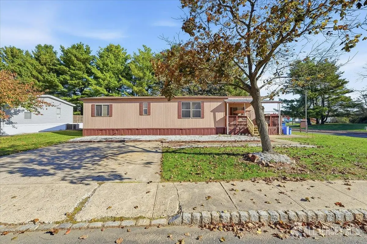 -1 Longfellow Road, North Brunswick, NJ 08902 - #1