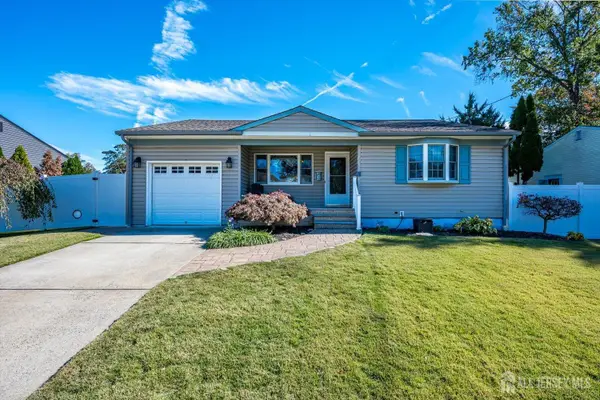 -77 Wooding Avenue, Edison, NJ 08817