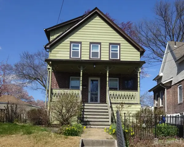 -54 Evergreen Avenue, Fords, NJ 08863