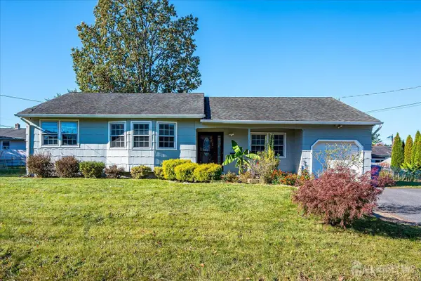 -932 Eva Street, Piscataway, NJ 08854