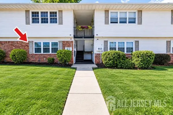 -6 Minnesota Drive #A, Old Bridge, NJ 07747
