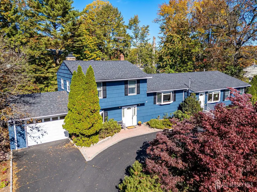 -48 Frost Avenue W, Edison, NJ 08820 - #2
