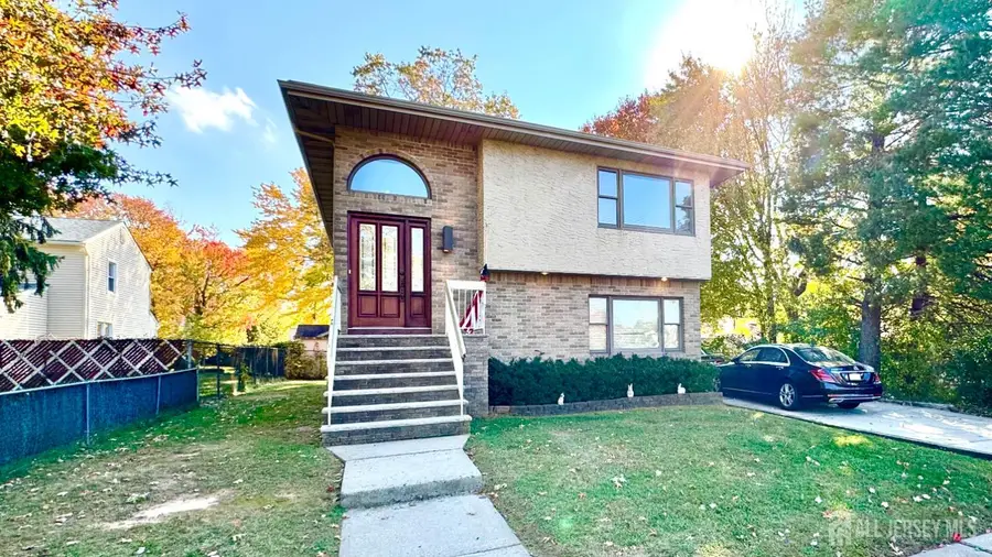 -284 Savoy Avenue, Edison, NJ 08820 - #2