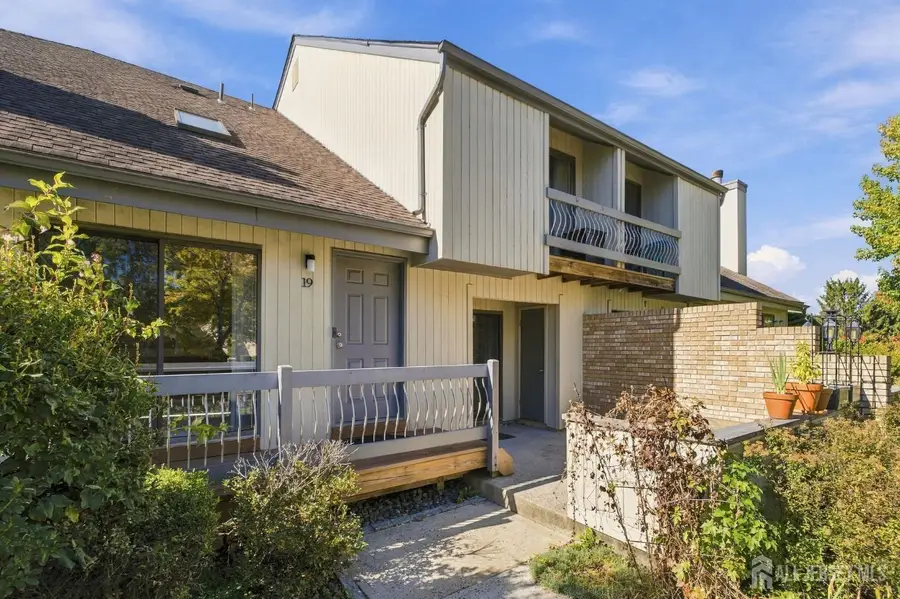 -19 Sherborne Street, Franklin Park, NJ 08873 - #3