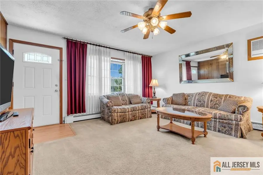 -11 Richmond Road, Edison, NJ 08817 - #2