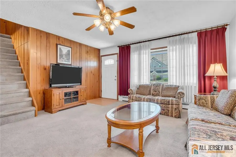 -11 Richmond Road, Edison, NJ 08817 - #3