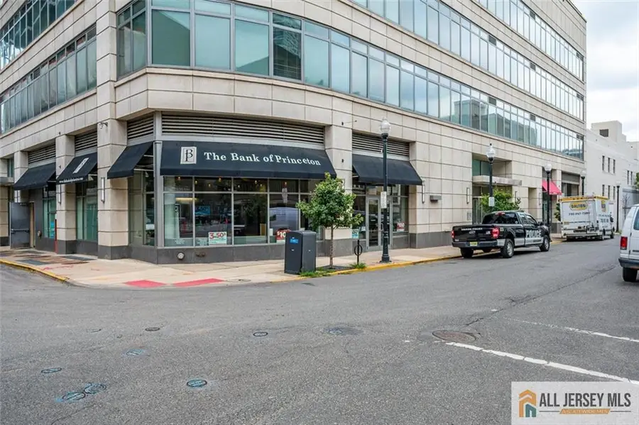 -1 Spring Street #1405, New Brunswick, NJ 08901 - #2