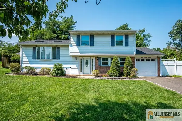 -2700 Dover Street, Piscataway, NJ 08854
