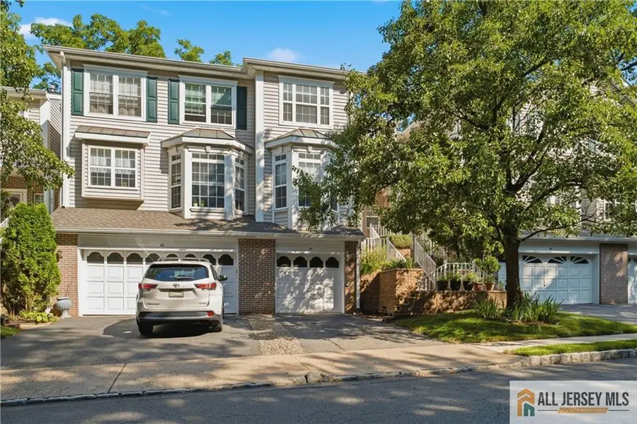-47 Lambiance Court, Highland Park, NJ 08904 - #2