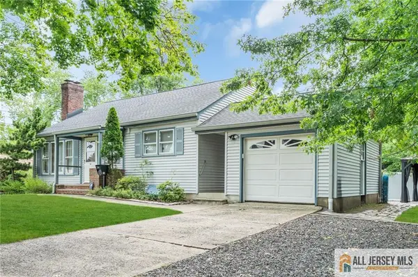 -30 Martin Street, Middlesex, NJ 08846