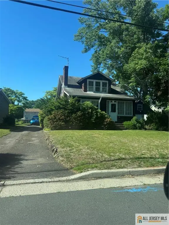 -115 Mckinnon Street, Piscataway, NJ 08854
