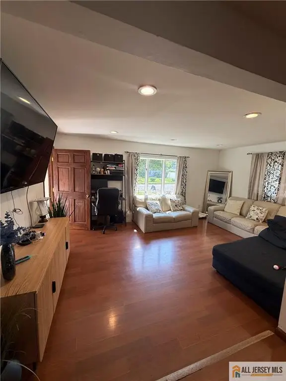 -237 Middlesex Avenue, Iselin, NJ 08830 - #2