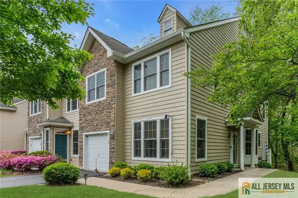 -22 Amber Drive, Old Bridge, NJ 08857