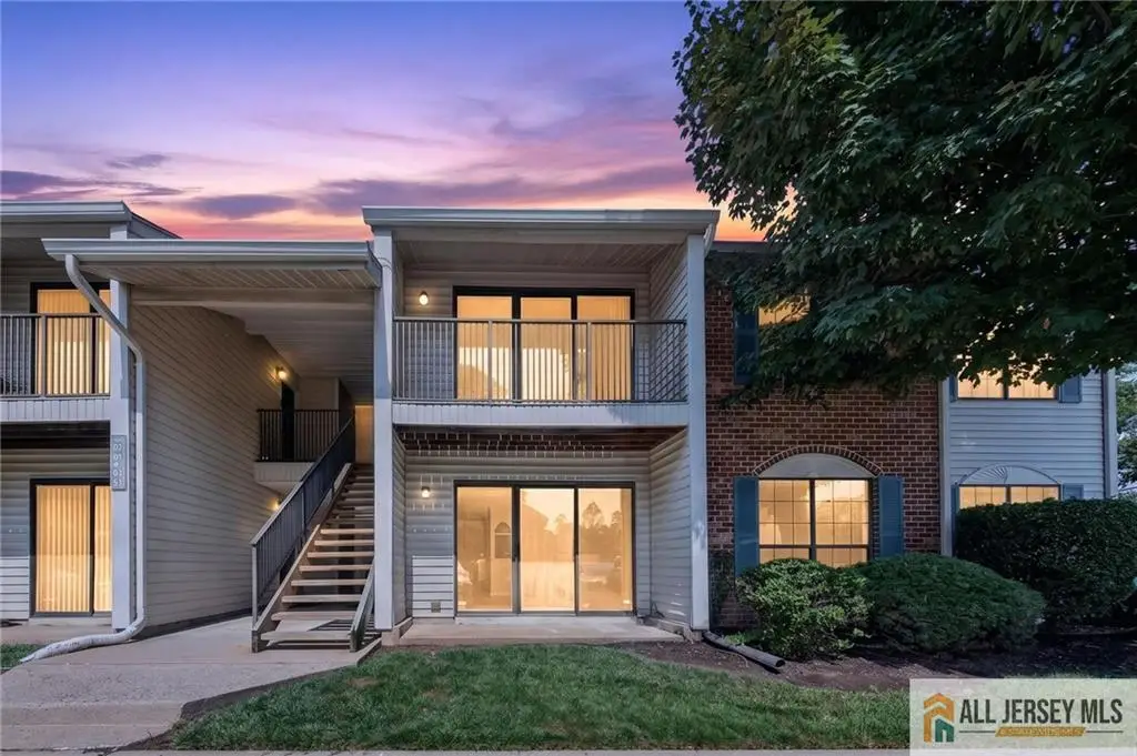-60 Taylor Drive, Franklin Park, NJ 08823 - #1