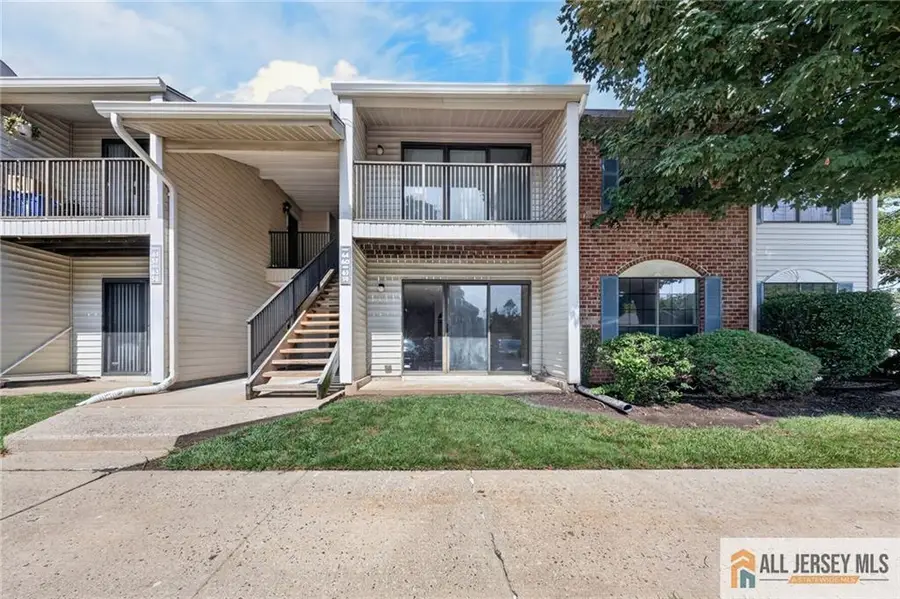 -60 Taylor Drive, Franklin Park, NJ 08823 - #2
