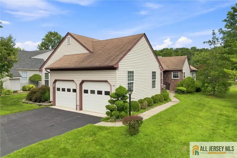 -181 Concordia Circle, Monroe, NJ 08831 - #3