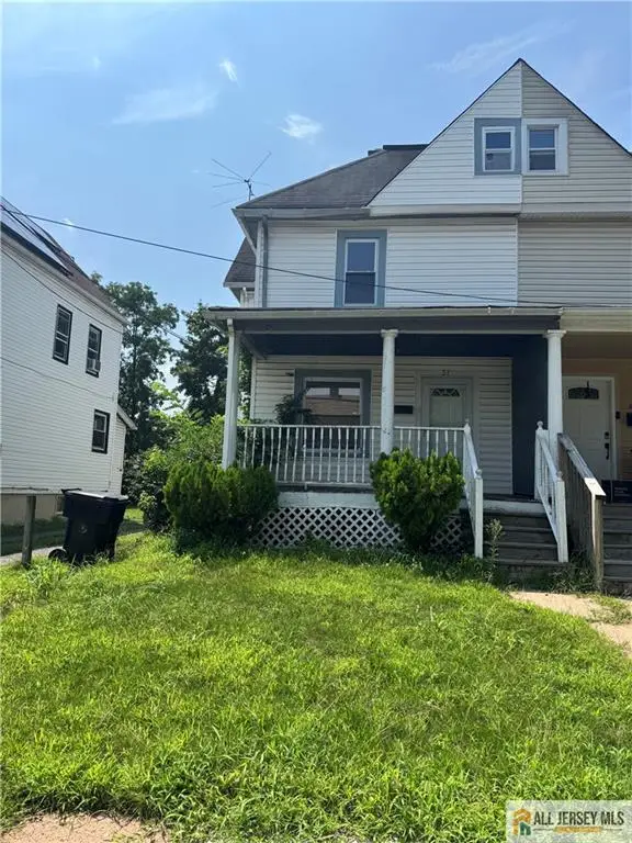 -37 Dekalb Avenue, Plainfield, NJ 07063