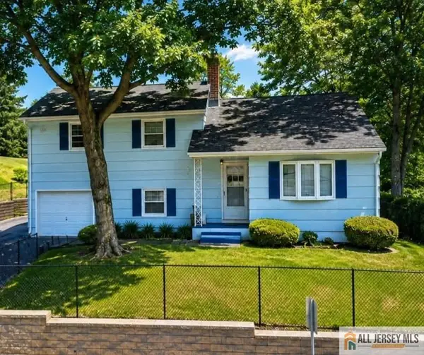 -1 Riverview Avenue, Piscataway, NJ 08854