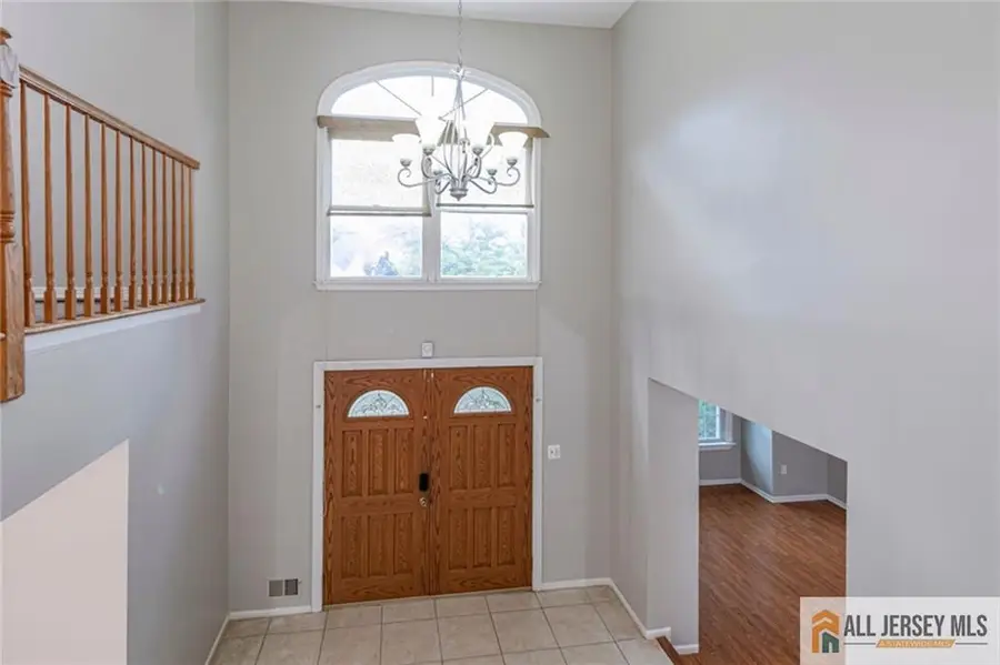 -9 Chipwood Lane, North Brunswick, NJ 08902 - #2