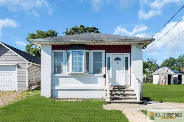 -94 Neptune Place, South Amboy, NJ 08879