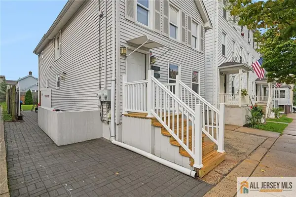 -24 Welton Street, New Brunswick, NJ 08901