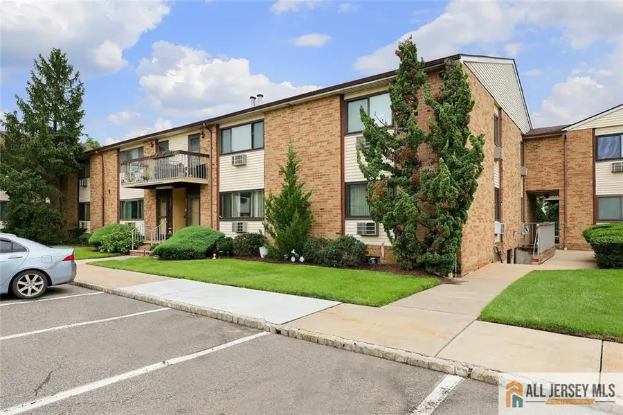 -621 Cricket Lane, Woodbridge, NJ 07095 - #3
