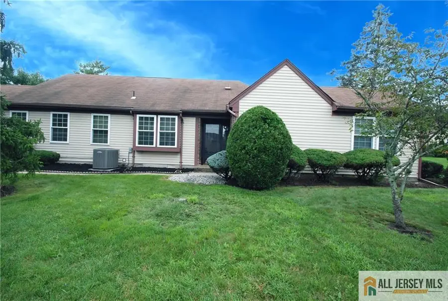 -12 Dorchester Drive, Monroe, NJ 08831 - #2