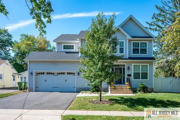 -23 Dalton Place, Edison, NJ 08817