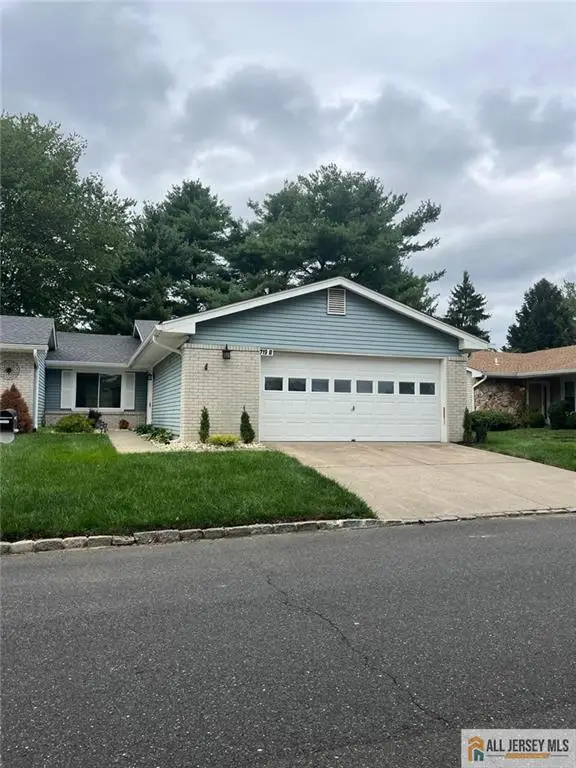 -719 Delair Road #719B, Monroe, NJ 08831
