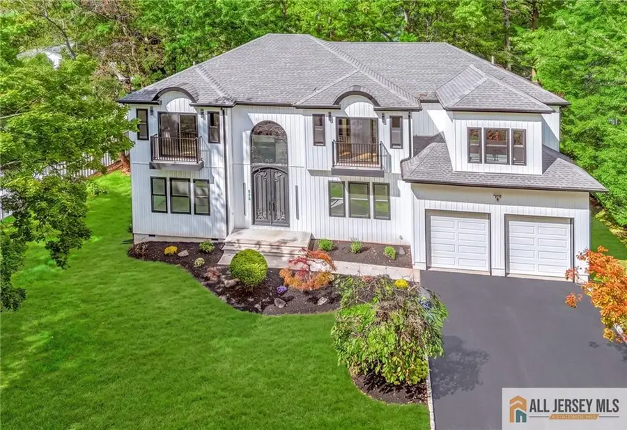 -220 W Locust Avenue, Edison, NJ 08820 - #3