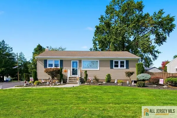 -121 Hadley Street, Piscataway, NJ 08854