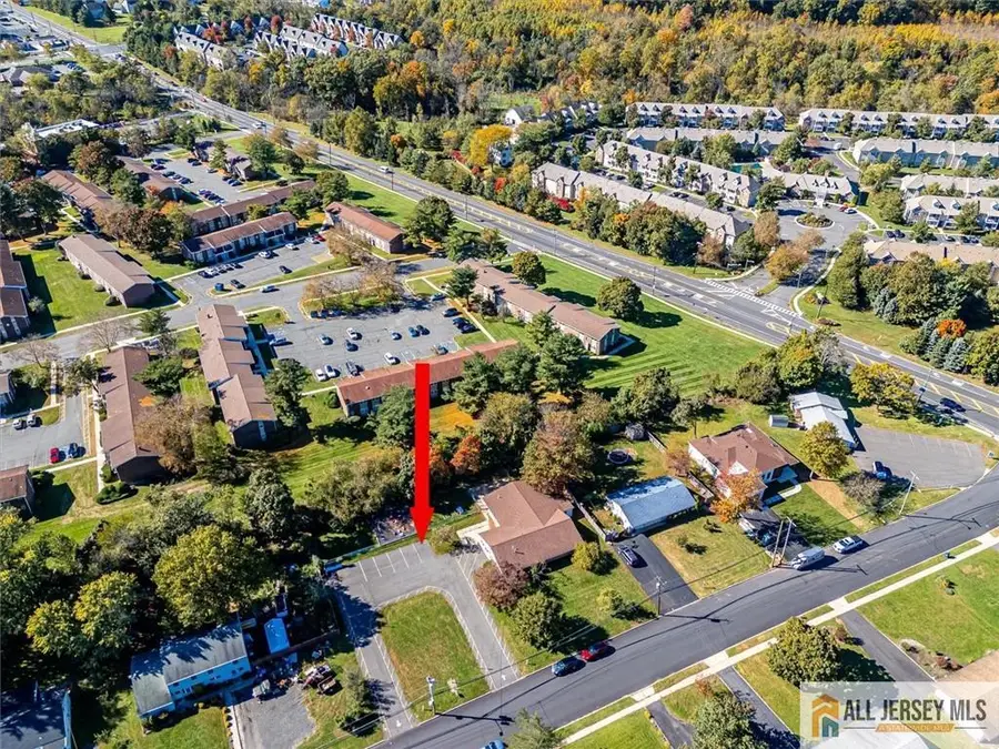 -9 Stanworth Road, Kendall Park, NJ 08824 - #2