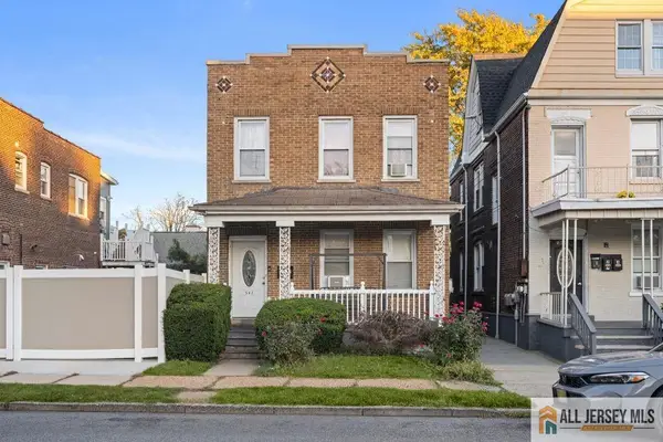 -562 Jacques Street, Perth Amboy, NJ 08861
