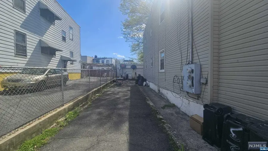 23 Grove Terrace, Irvington, NJ 07111 - Image #2