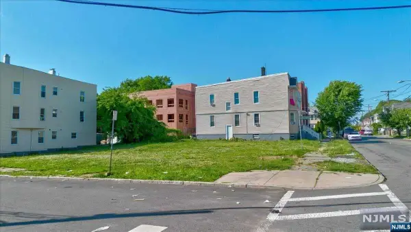 3-5 Ferdinand Street, Newark, NJ 07103