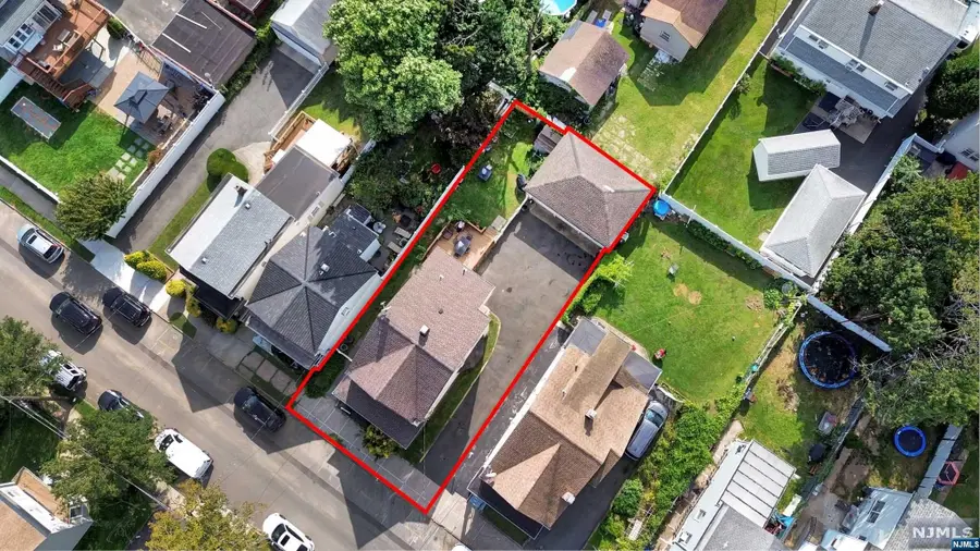 329 Van Dyke Avenue, Haledon, NJ 07508 - Image #3