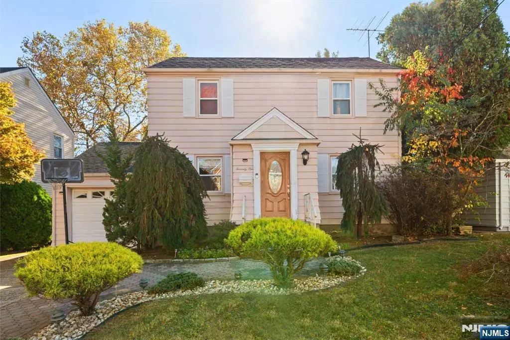 71 Fernwood Court, Clifton, NJ 07011 - Image #1