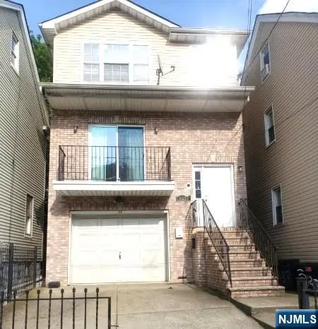 328 19th Street, Newark, NJ 07103 - Image #1