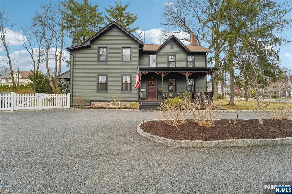 1102 E Ridgewood Avenue, Ridgewood, NJ 07450 - #1