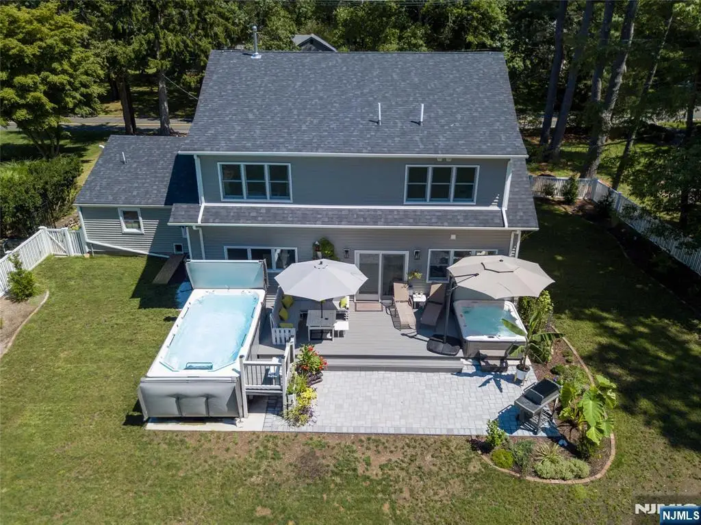 401 Shadyside Road, Ramsey, NJ 07446 - Image #1