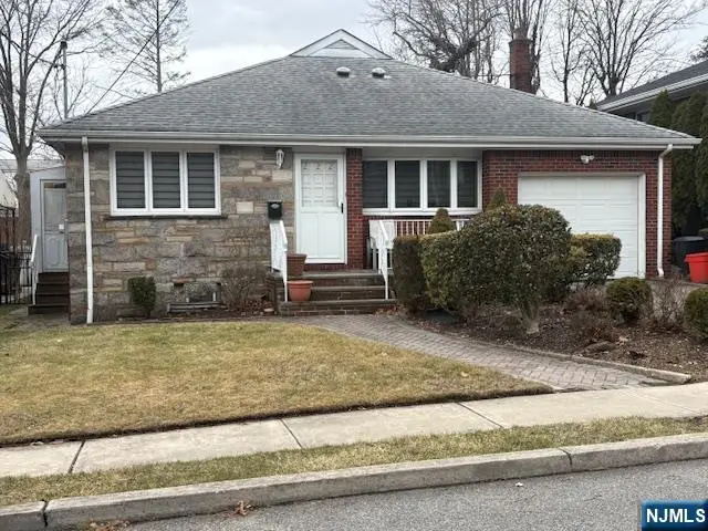 222 Elsmere Place, Fort Lee, NJ 07024 - Image #1