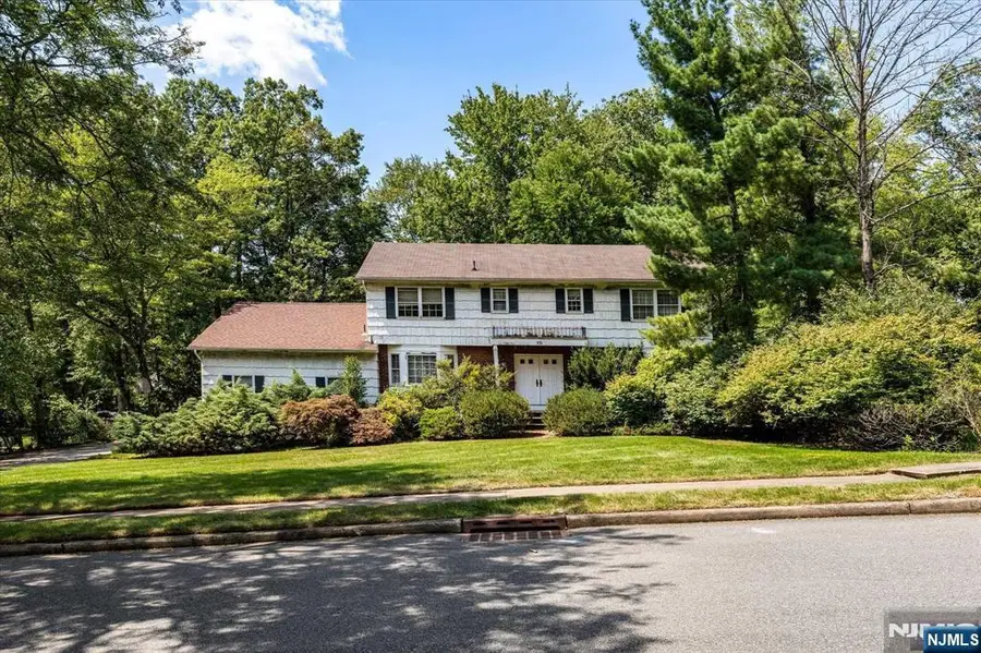 10 Flanders Drive, Montville, NJ 07058 - Image #2