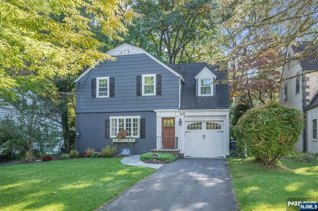 114 Sherwood Road, Ridgewood, NJ 07450 - Image #1